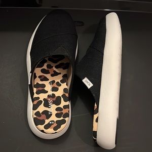 TOMS Black Alpargata Mallow Mule
